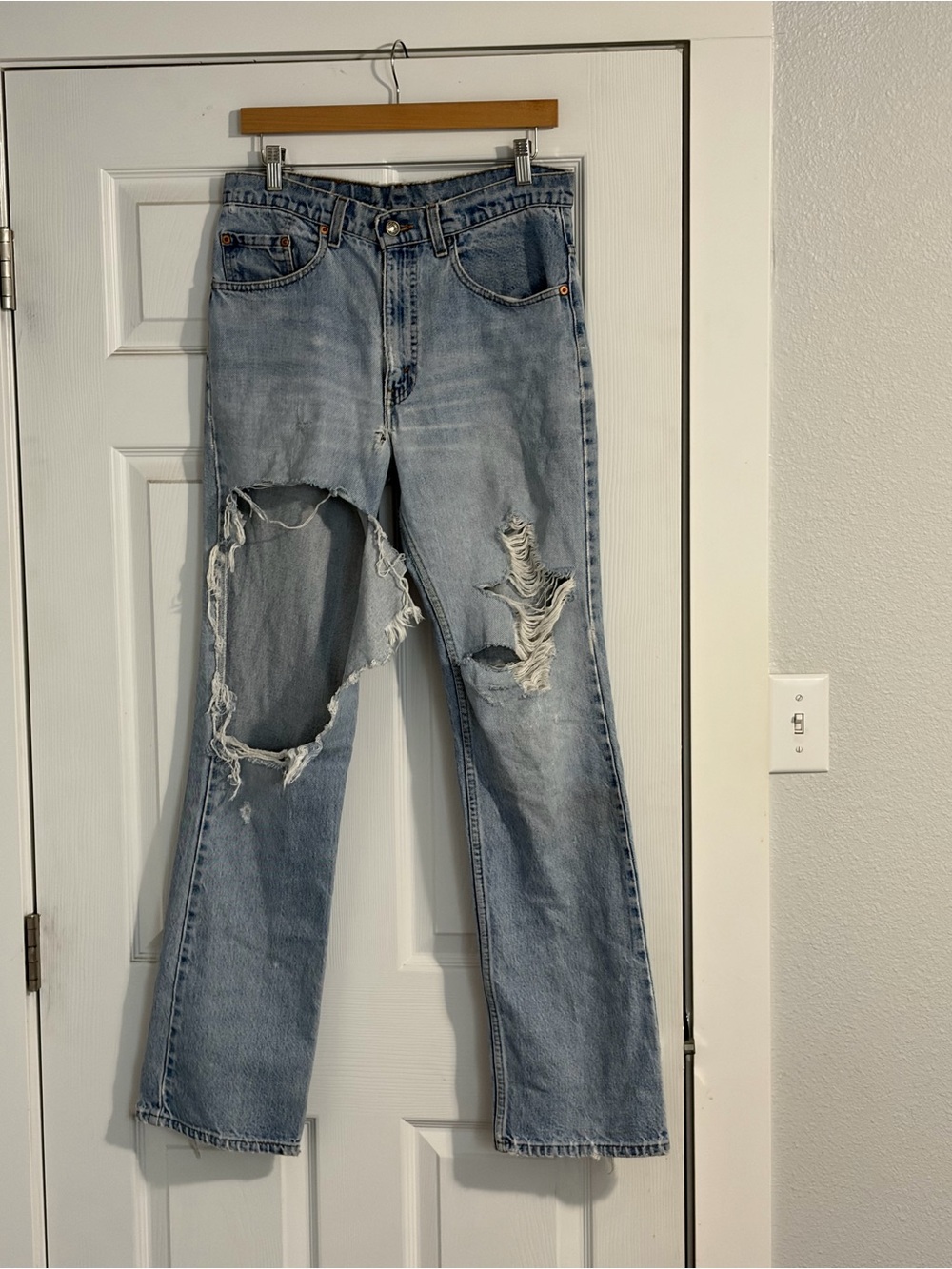 Levi’s 517, Light Wash Distressed Jeans